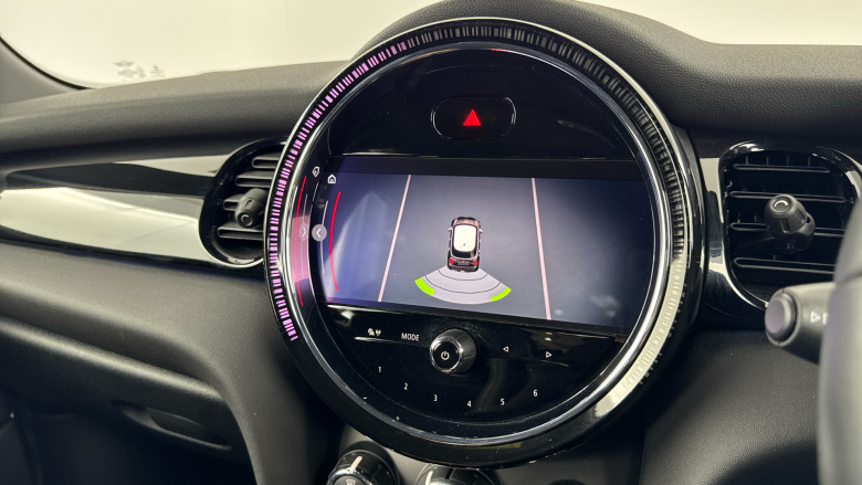 MINI Hatchback 1.5 Cooper Sport 5dr Petrol Hatchback